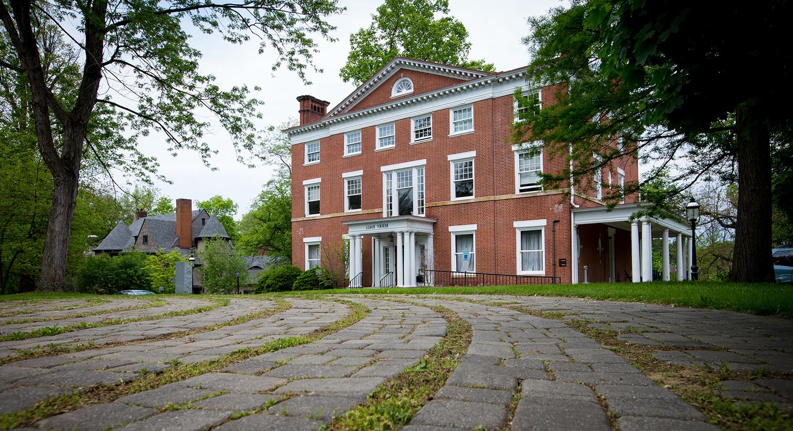 Photo of red brick Berry Hall on Chatham University's 足球波胆平台